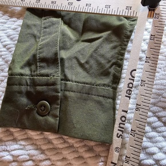 Levi’s Women NWT Medium Olive Green Jumpsuit - Picture 13 of 14